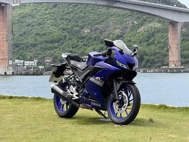 Yamaha YZF R15