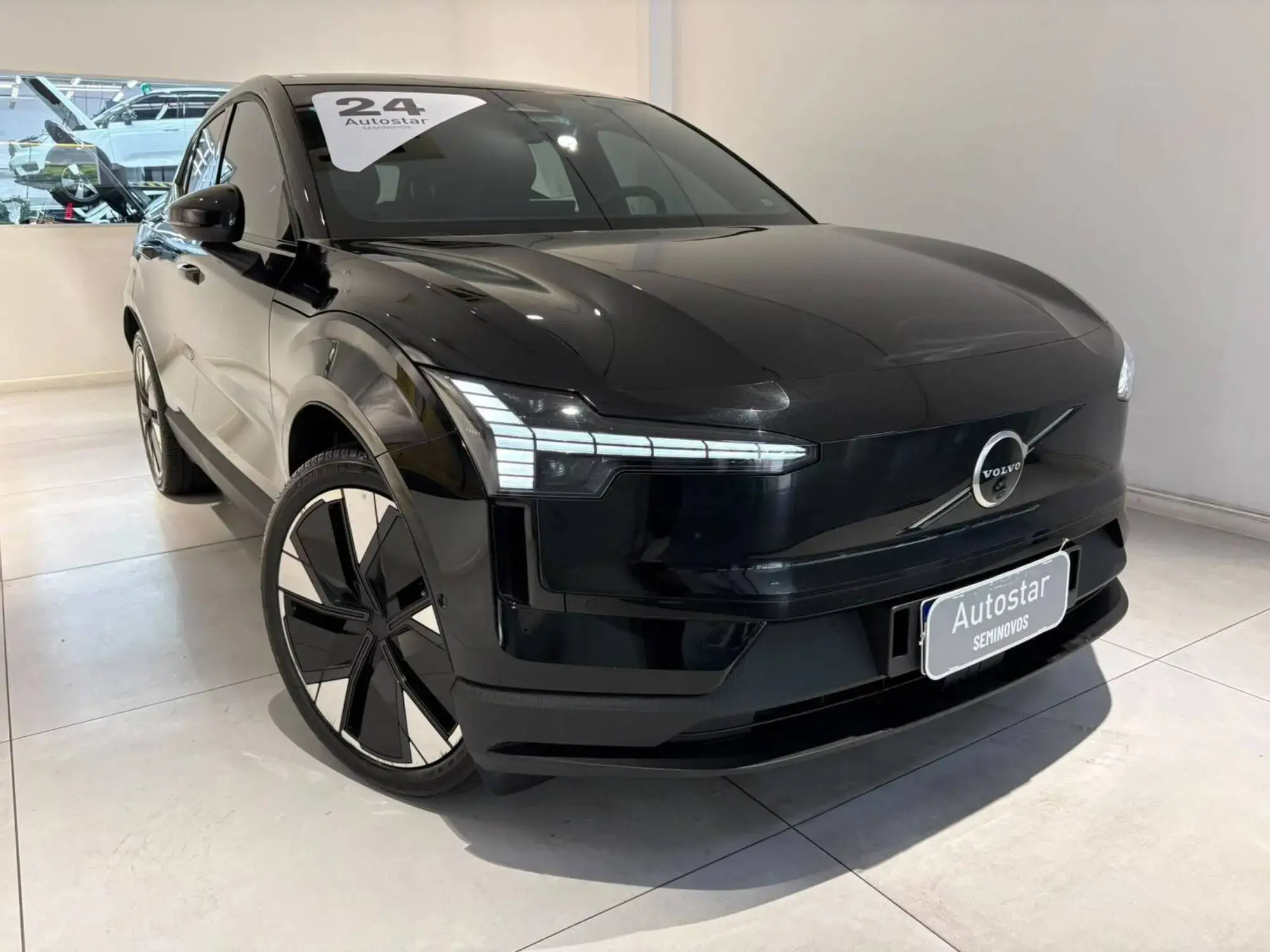 EX30 Ultra