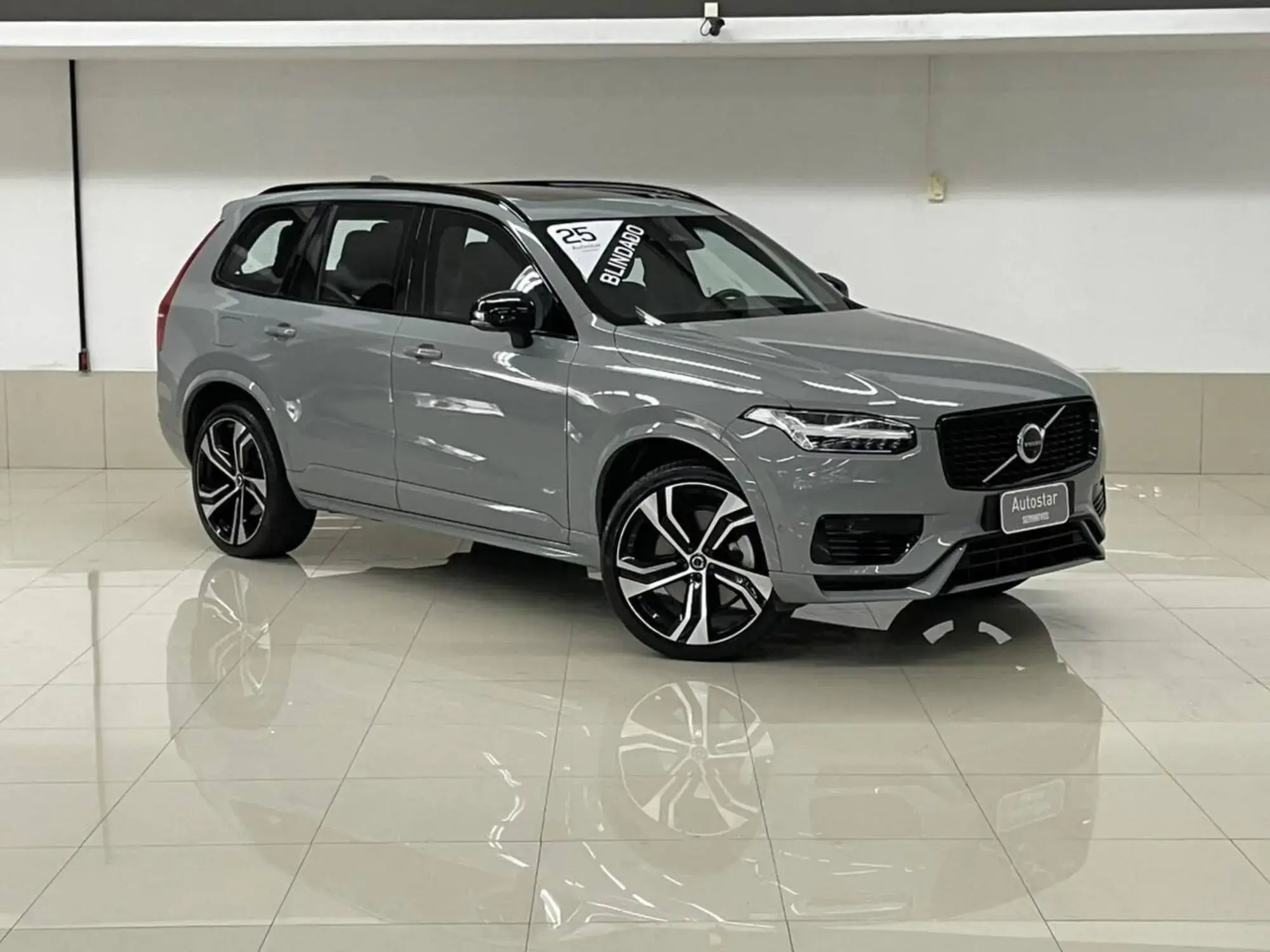 XC90 Recharge Ultra Dark 2.0