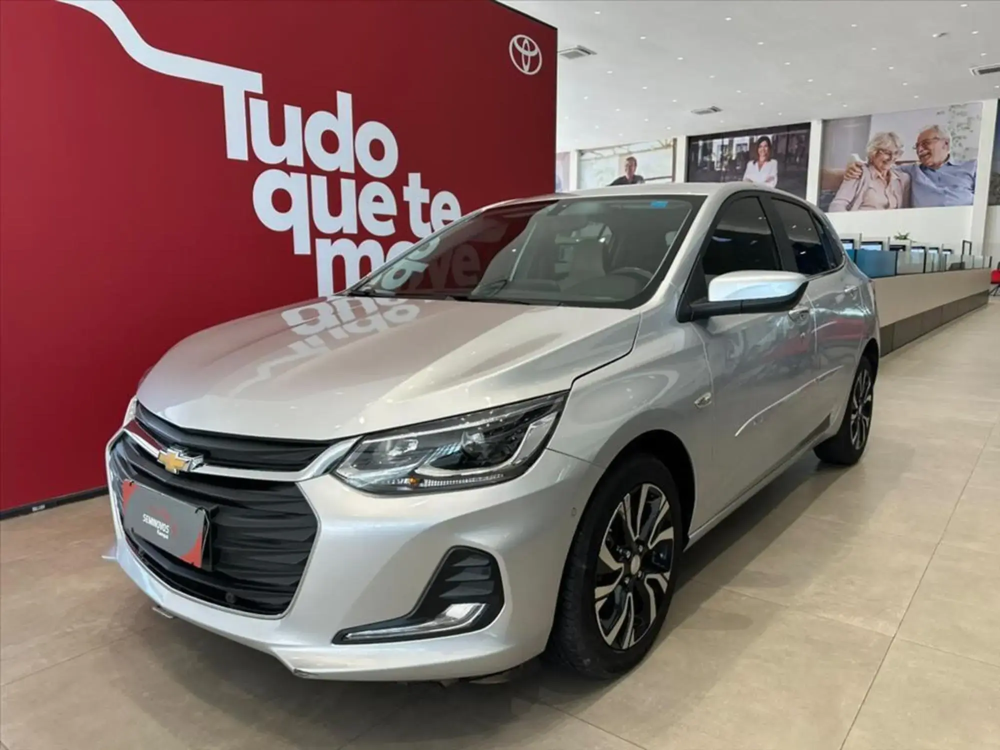 Onix 1.0 Turbo Flex Premier Automático 14