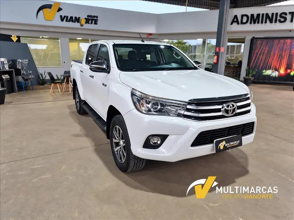 galeria HILUX