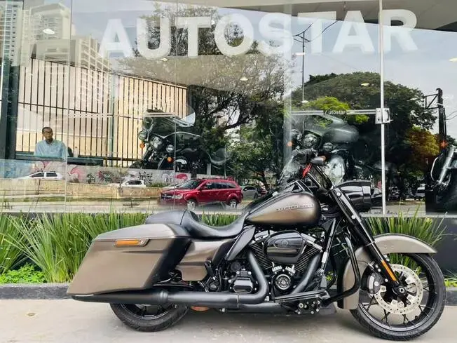 Harley Davidson Road King Special FLHRXS ROAD KING SPECIAL FLHRXS