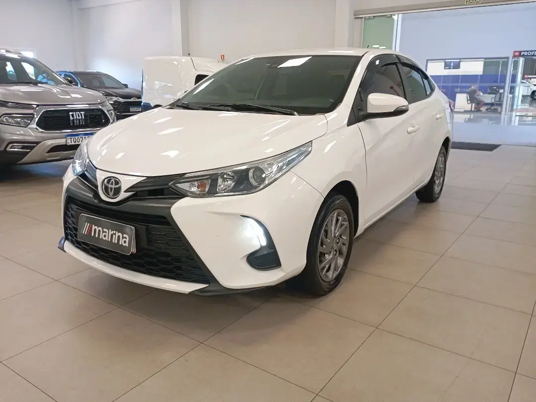 galeria YARIS