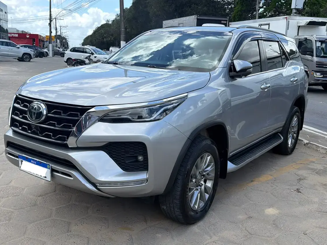 galeria Hilux SW4