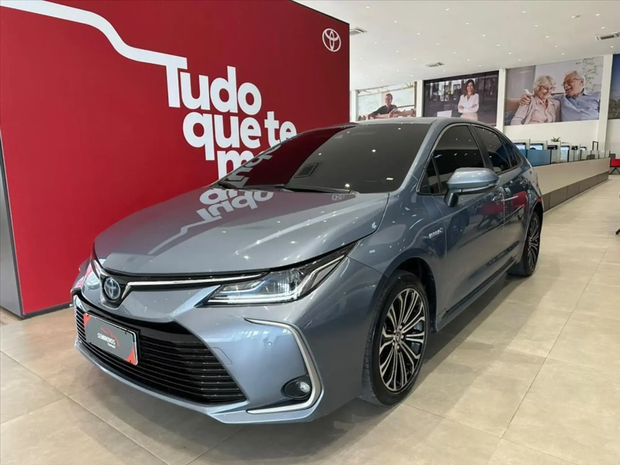 Corolla 1.8 Vvt-I Hybrid Flex Altis Premium Cvt
