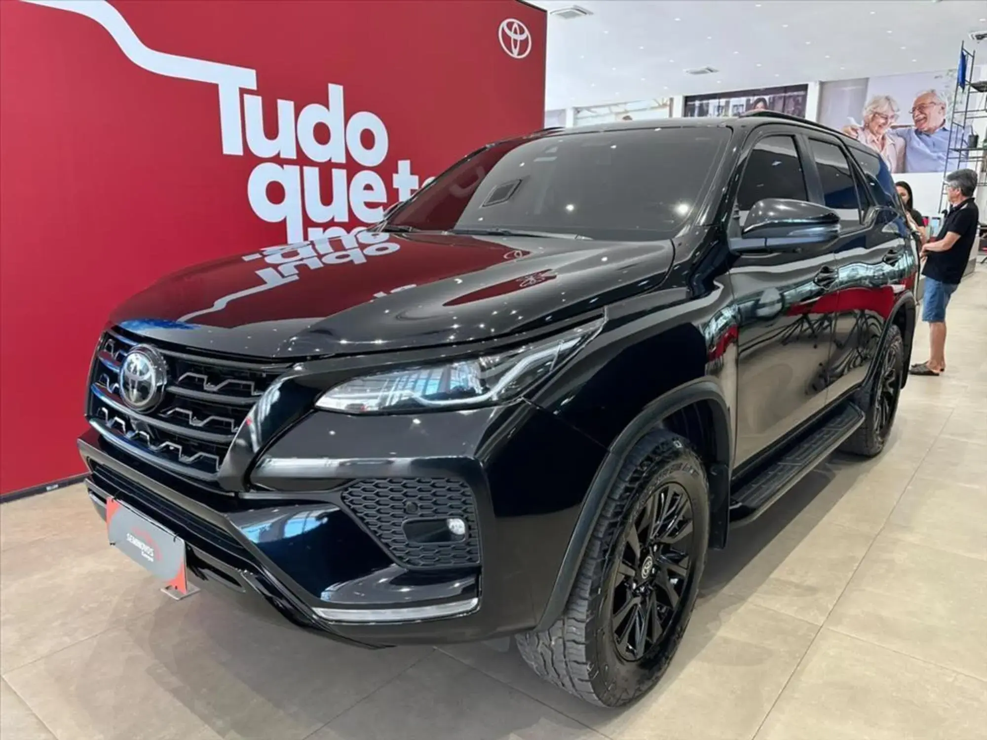 Hilux Sw4 2.8 D-4D Turbo Diesel Srx 7L 4X4 Automático