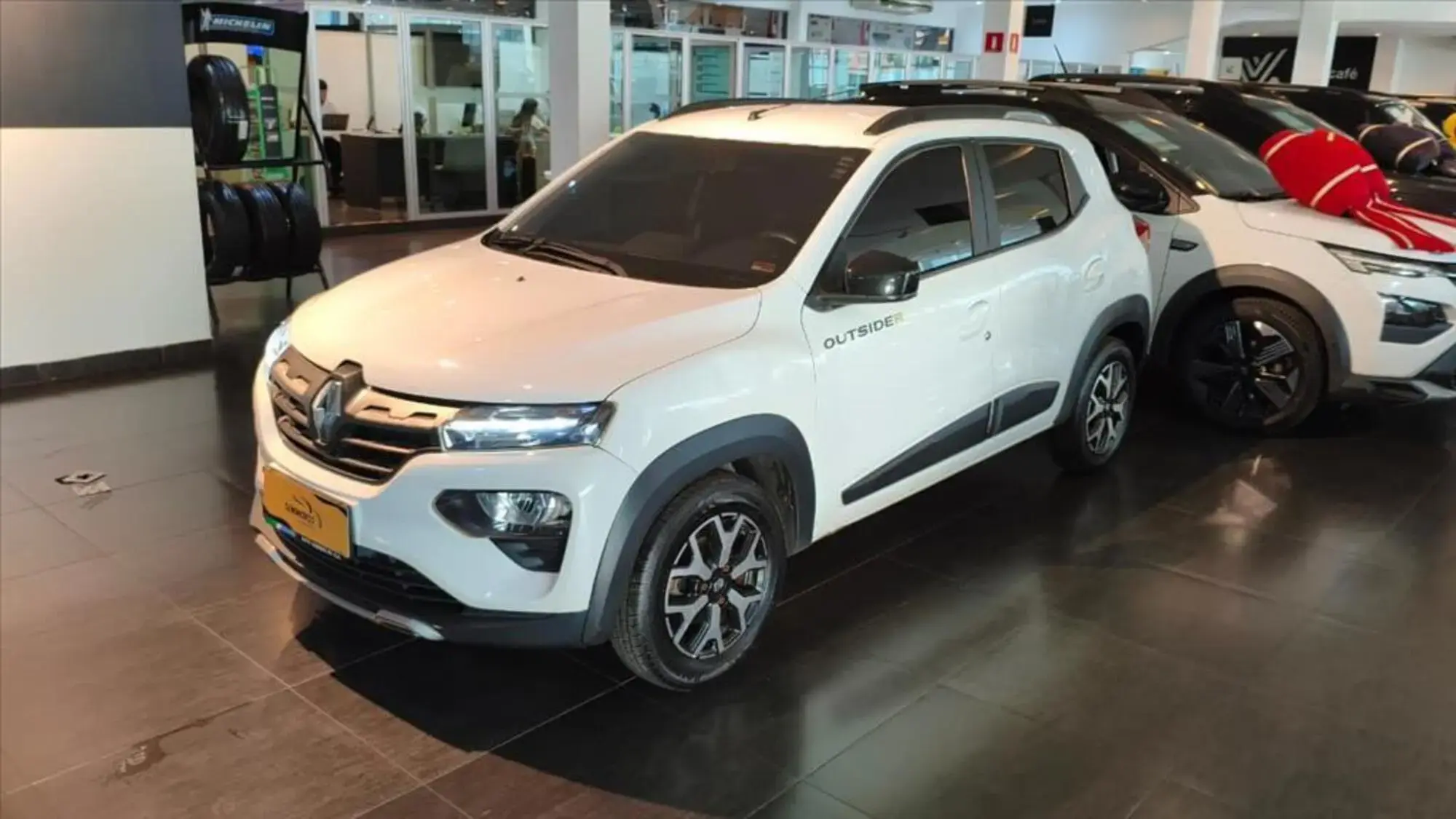 Kwid 1.0 12V Sce Flex Outsider Manual