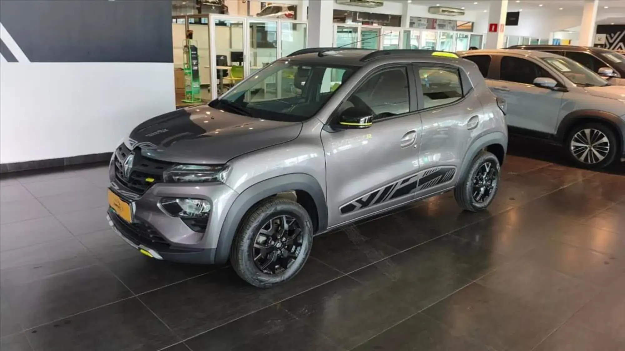 Kwid 1.0 12V Sce Flex Outsider Manual 2