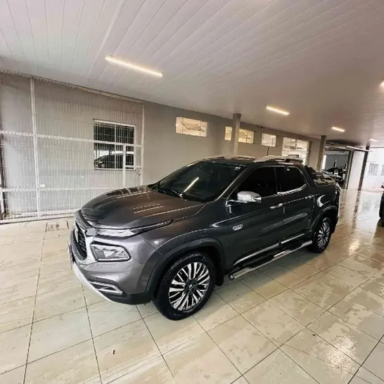 Fiat TORO 2.0 16V TURBO DIESEL RANCH 4WD AT9