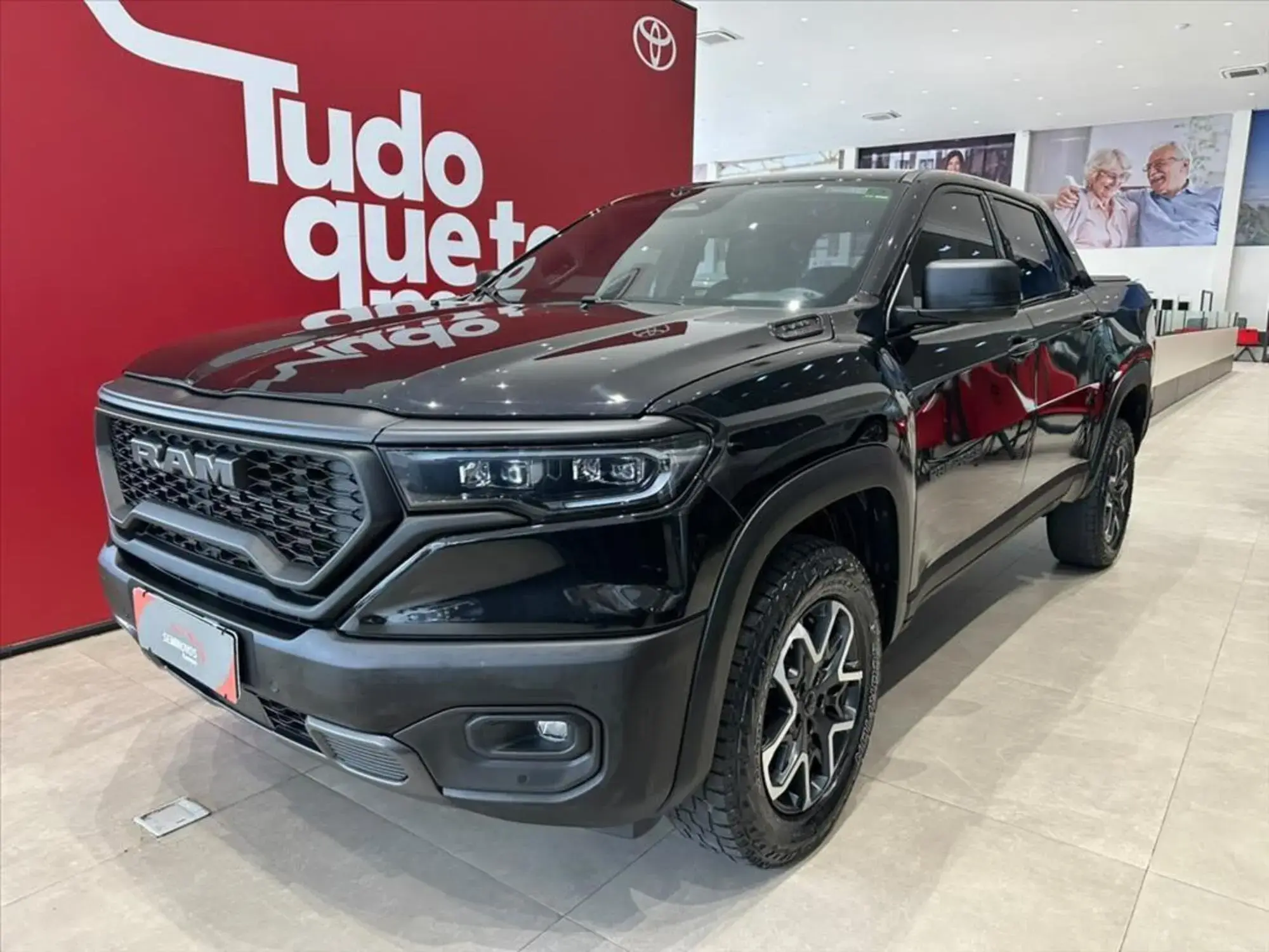 Rampage 2.2 Turbo Diesel Rebel 4X4 Automático 2