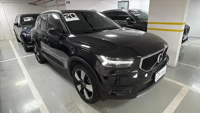 Volvo XC40 2.0 T4 GASOLINA MOMENTUM GEARTRONIC