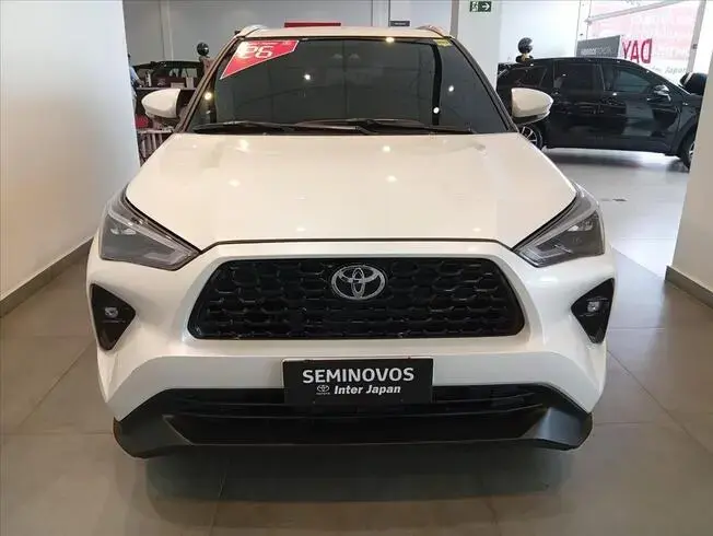 Toyota YARIS CROSS 1.5 VVT-I FLEX XRE CVT