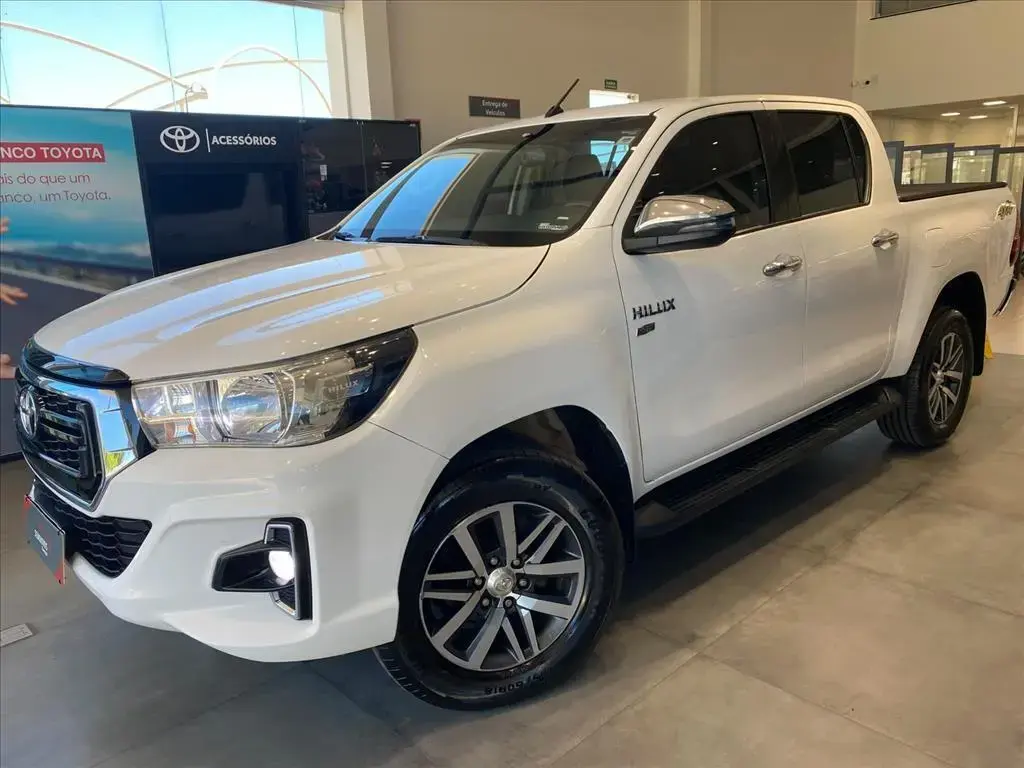 galeria HILUX