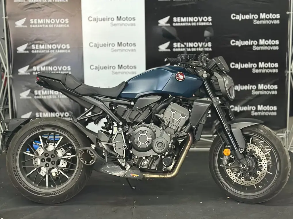 galeria Honda CB 1000R Seminova