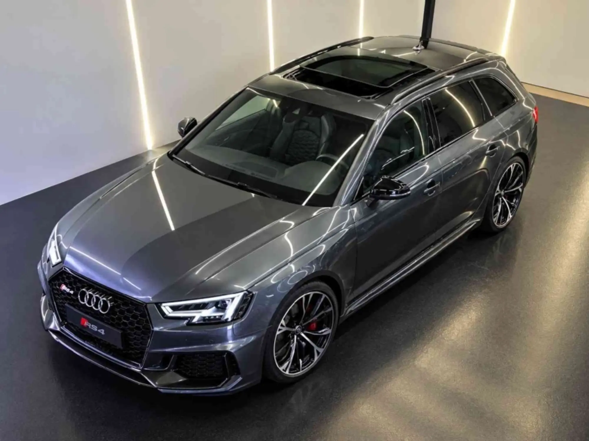 RS4 2.9 V6 FSI GASOLINA AVANT QUATTRO TIPTRONIC