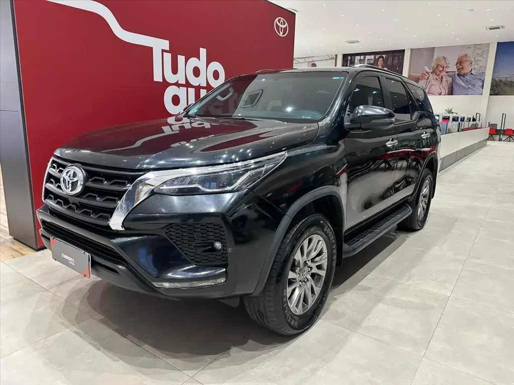 galeria HILUX SW4