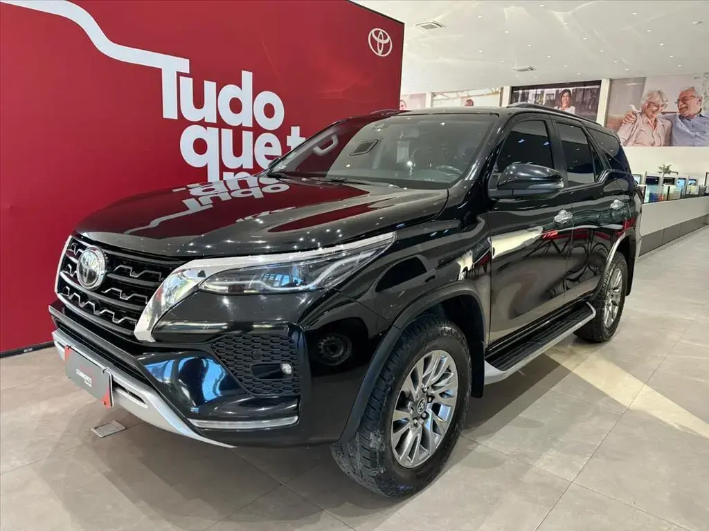 galeria HILUX SW4