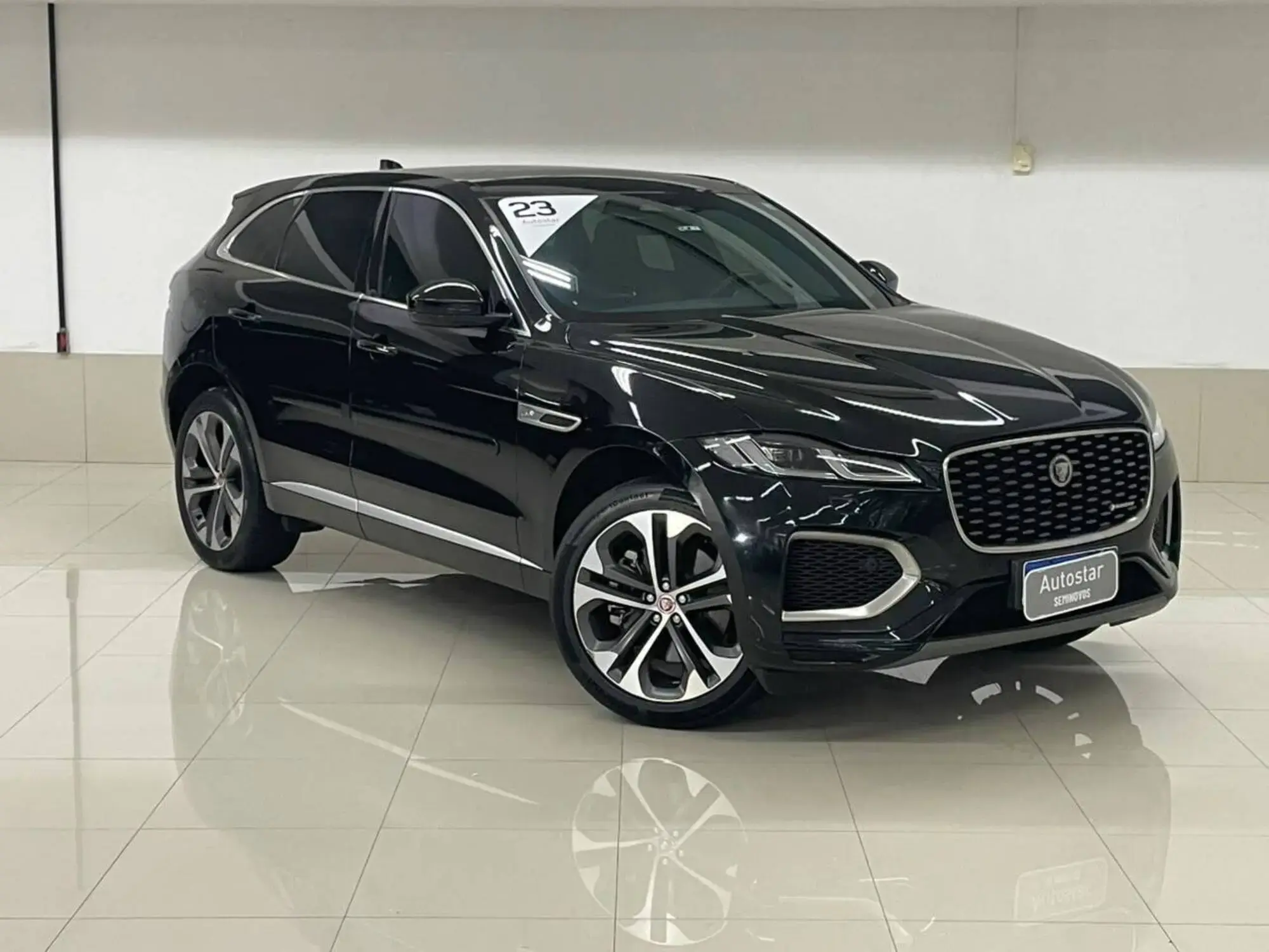 F-Pace 2.0 R-Dynamic SE (Híbrido)